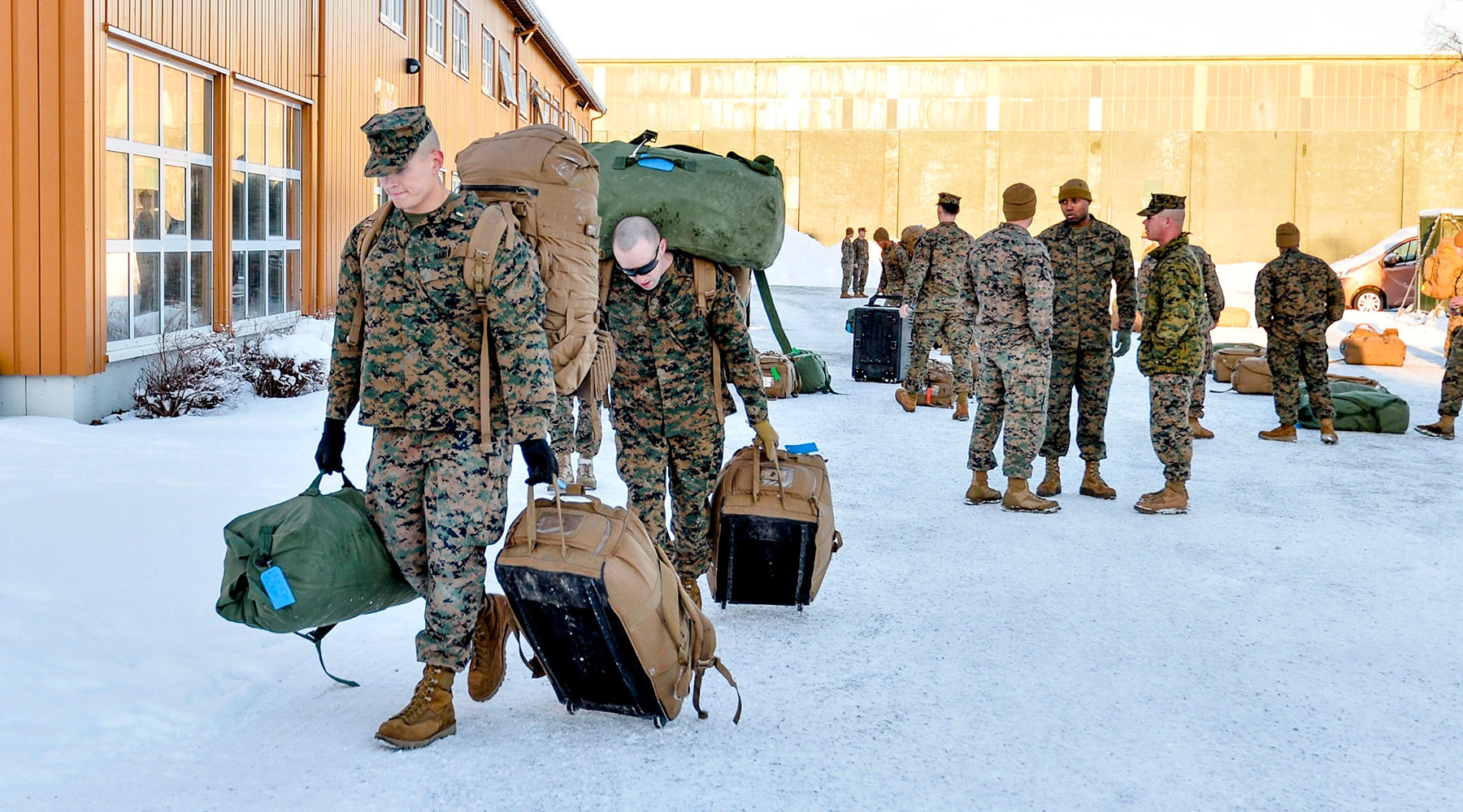 Прибытие американских морских пехотинцев в Норвегию. Январь 2017 года