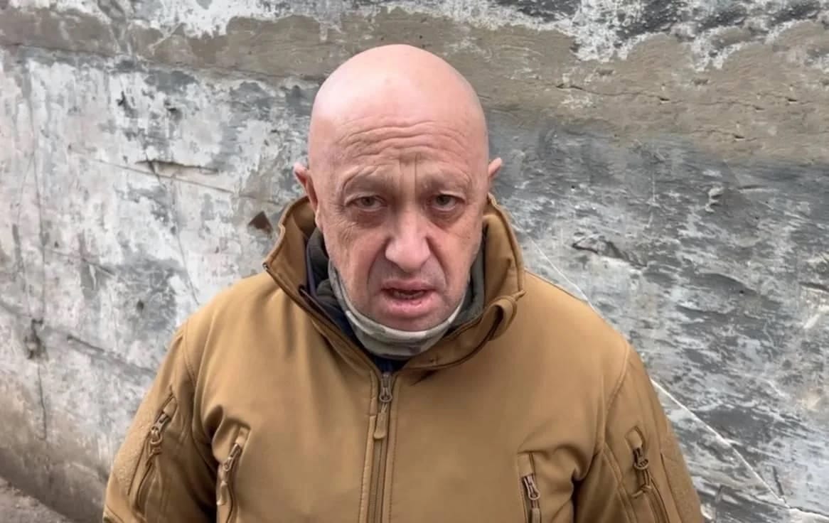Пригожин предложил три фамилии на выбор на роль «дедушки-мудака». Путина среди них нет