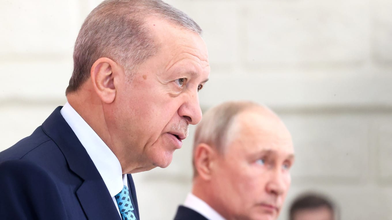Турецкий экспорт в Россию упал на треть из-за угрозы санкций