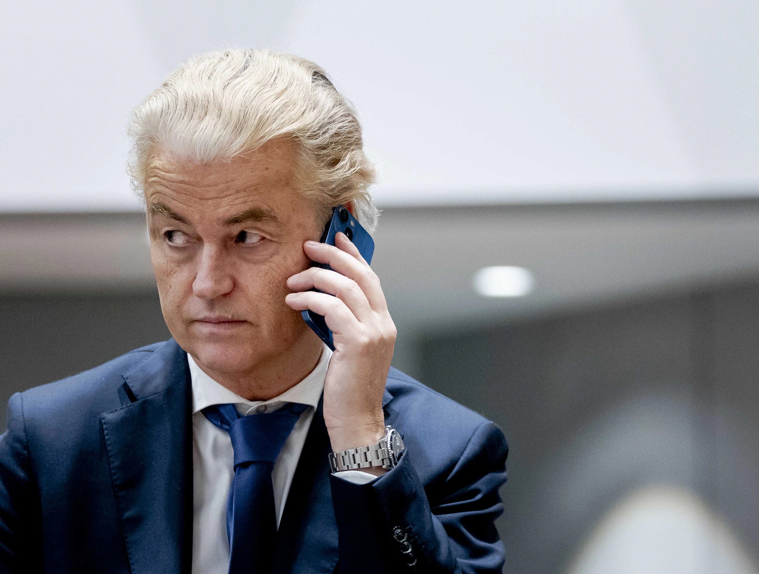 В Нидерландах привели к присяге коалиционное правительство. Ультраправый Вилдерс не смог стать премьером, несмотря на победу своей партии