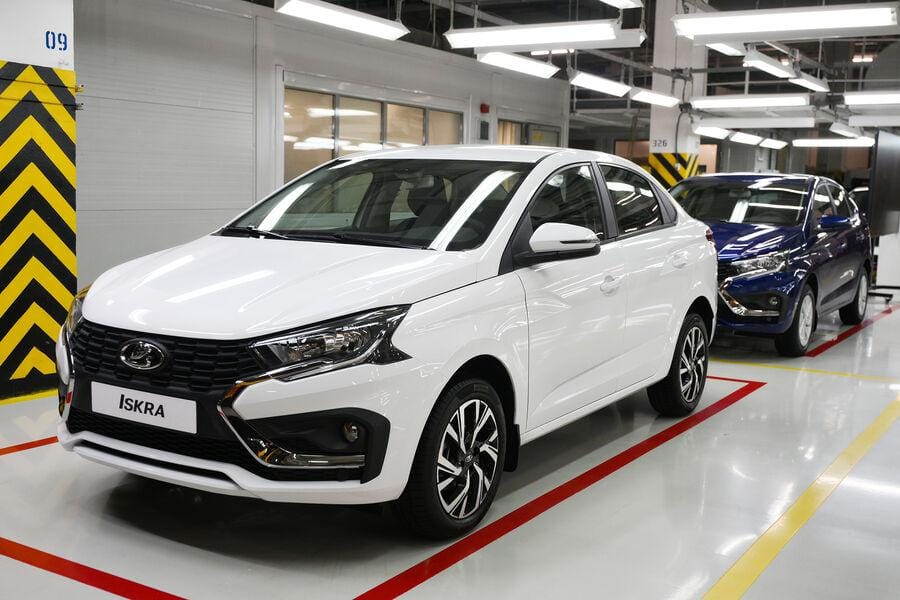 АвтоВАЗ запускает подписку на Lada на фоне проблем со сбытом и падения платежеспособности россиян — автоэксперт