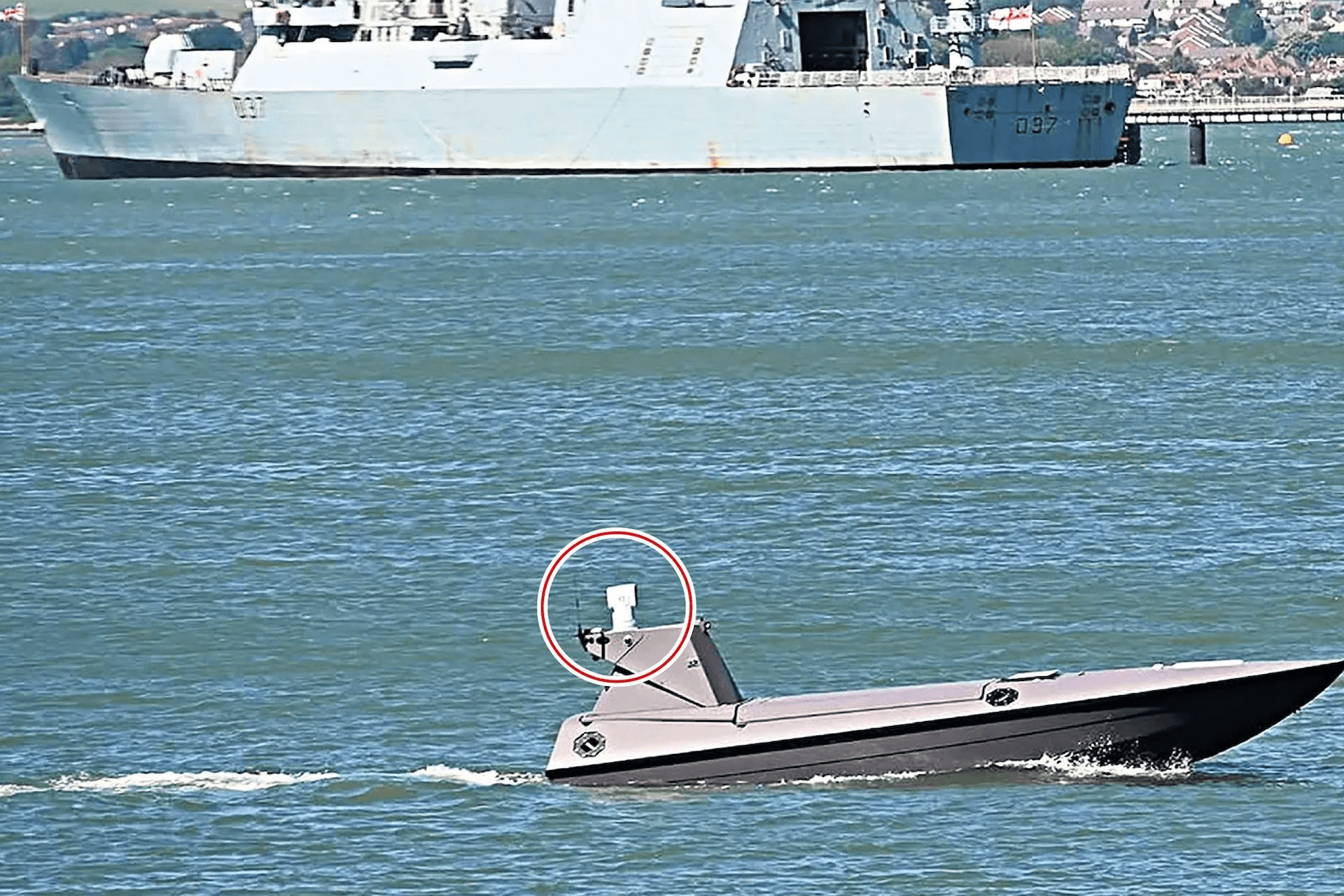 Беспилотники британского военно-морского флота передавали данные в Пекин. Причиной стали китайские компоненты в камерах — The Telegraph