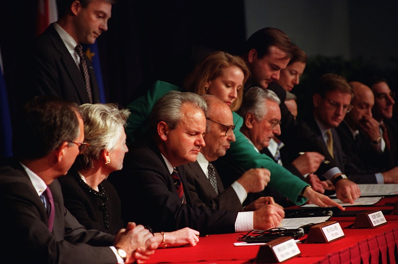 Подписание Дейтонских соглашений, Париж, 14 декабря 1995 года