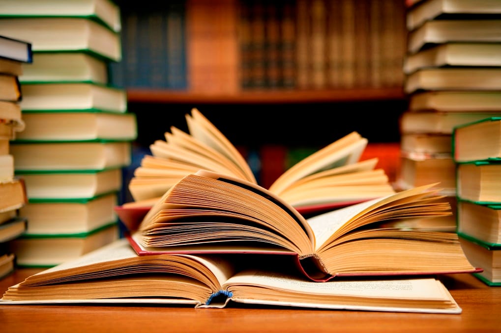 Наследие "Династии": 5 лучших книг, изданных фондом Зимина